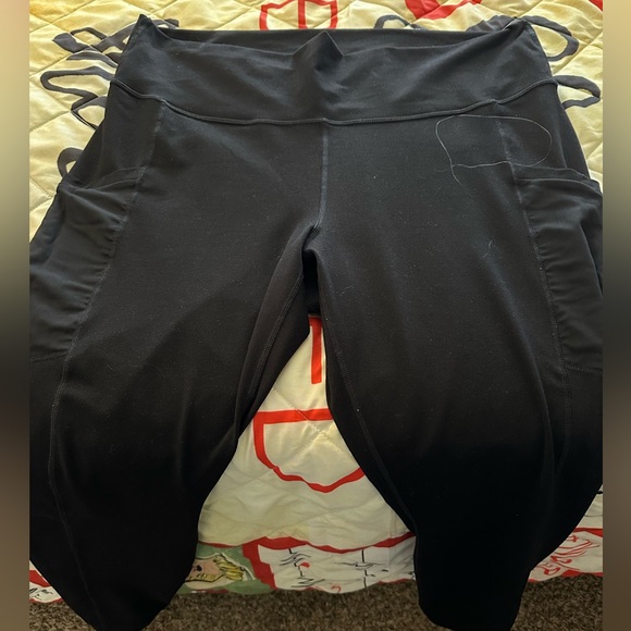 Fabletics Pants - Fabletics power hold leggings, size 2X , pockets